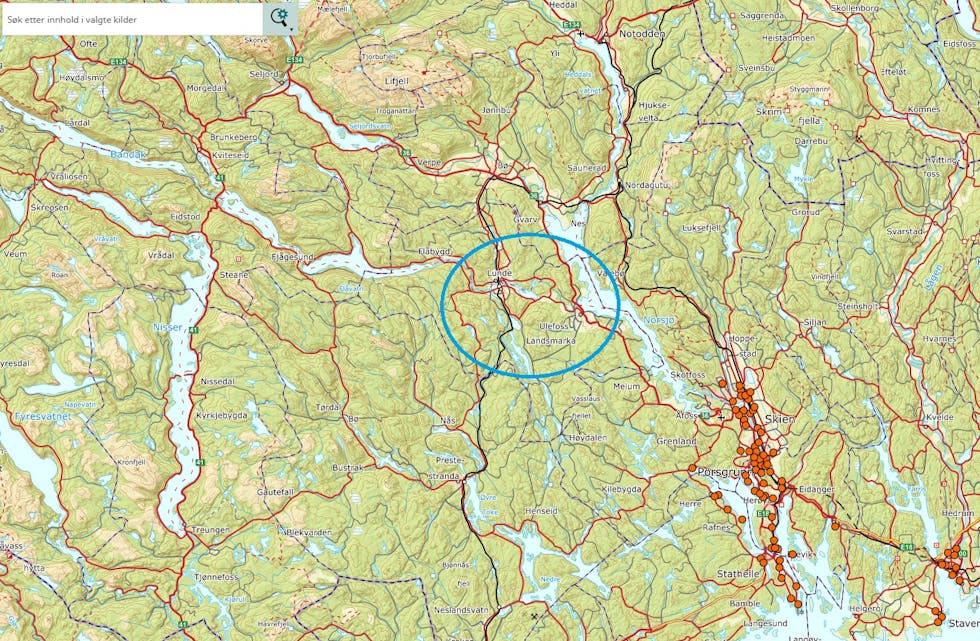 De oransje rundingene i kartert viser Sivilforsvarets varslingspunkter. I Telemark er det bare sirener i Skien, Porsgrunn og Bamble. I dette området er det også industri som håndterer med farlige gasser. 