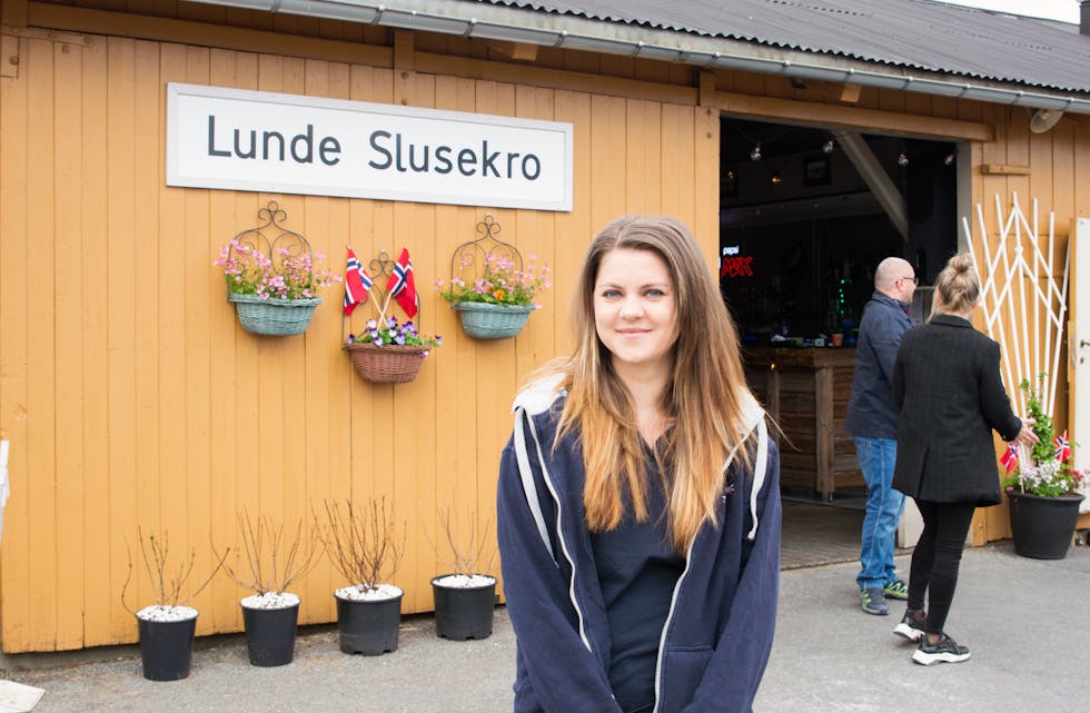 Fredag 28. april åpnes dørene for sesongen på Lunde Slusekro. Daglig leder Sarune Ziaukaite (30) gleder seg. 