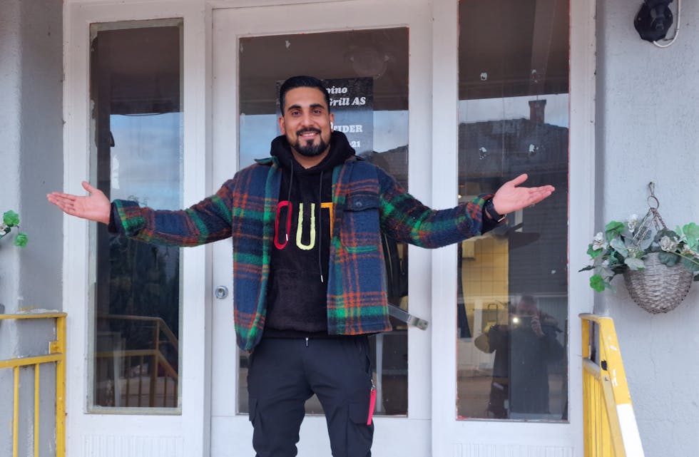 Shamsher Khan Alizai (29) startet gatekjøkken i Bøgata for ett år siden. Suksessen i nabokommunen har gjort at han nå vil prøve seg på Ulefoss.