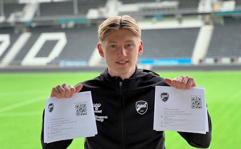 Det lokale fotballtalentet Anders Ryste fronter et nytt samarbeid mellom Odd og Kanalen. Nå kan du låne Kanalenbilletten for å se Odds hjemmekamper gratis. 