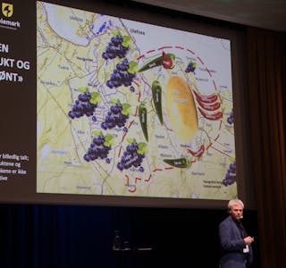 Med dette noe uortodokse kartet over Fensfeltet, håpet regiongeolog, Sven Dahlgren, å gi publikum et billedlig minne av hvordan geologien er, med tanke på radioaktivitet.