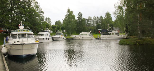 Hvis du er interessert i å ta båtførerkurs denne våren, vil kommunen vite det (foto: arkivbilde fra Lunde sluse). 